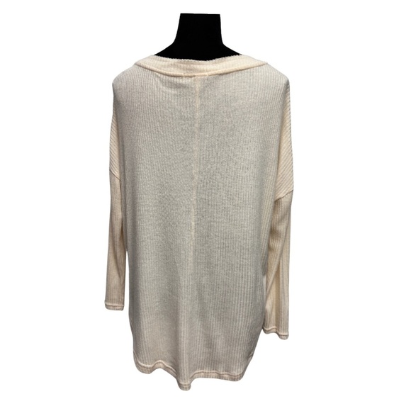 Z supply Oversized Long Sleeve Top Cream - Picture 2 of 7